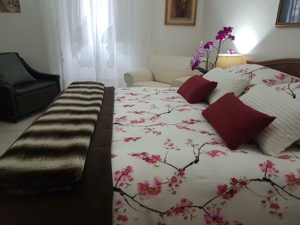 Marco'S House Villa Dolianova Екстериор снимка